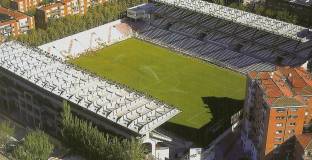 Райо – Барса: Труден мач за шампиона 